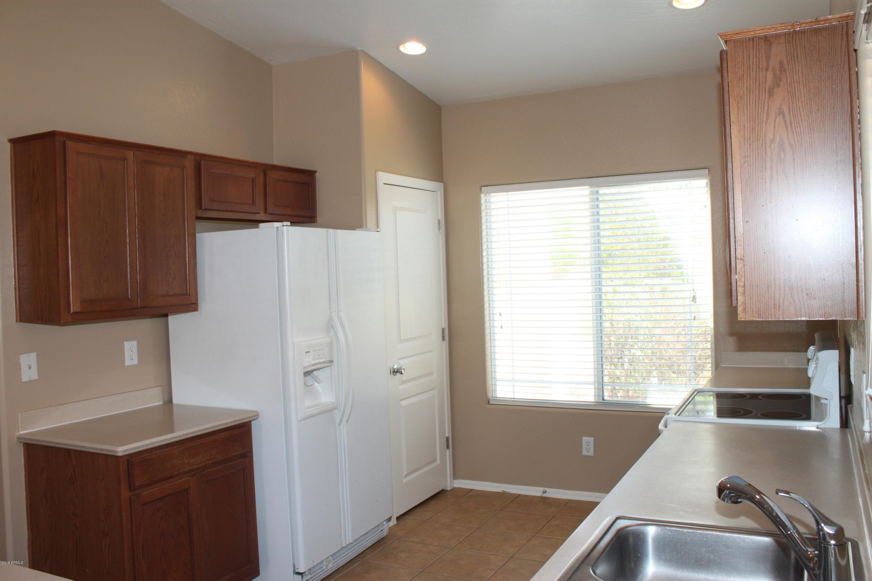 9126 West Payson Road Tolleson, AZ 85353 - Photo 5 of 31 Kitchen