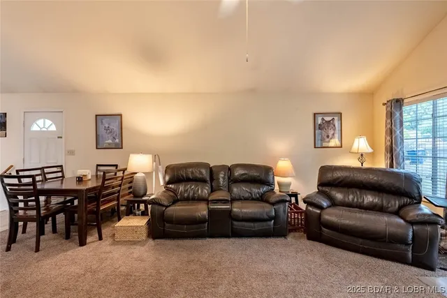 $339,500 | 73 Wilmore Road, Lake Ozark, MO 65049