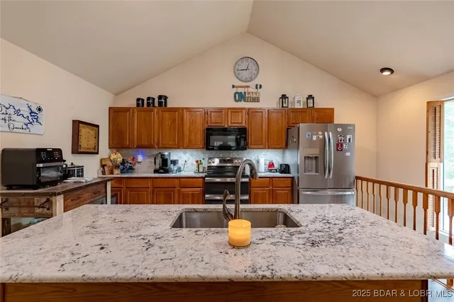 $339,500 | 73 Wilmore Road, Lake Ozark, MO 65049