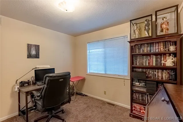 $339,500 | 73 Wilmore Road, Lake Ozark, MO 65049