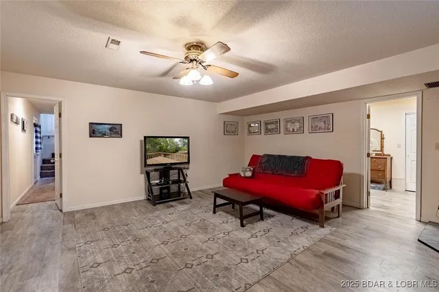 $339,500 | 73 Wilmore Road, Lake Ozark, MO 65049