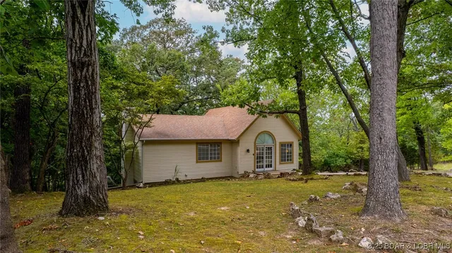 $339,500 | 73 Wilmore Road, Lake Ozark, MO 65049