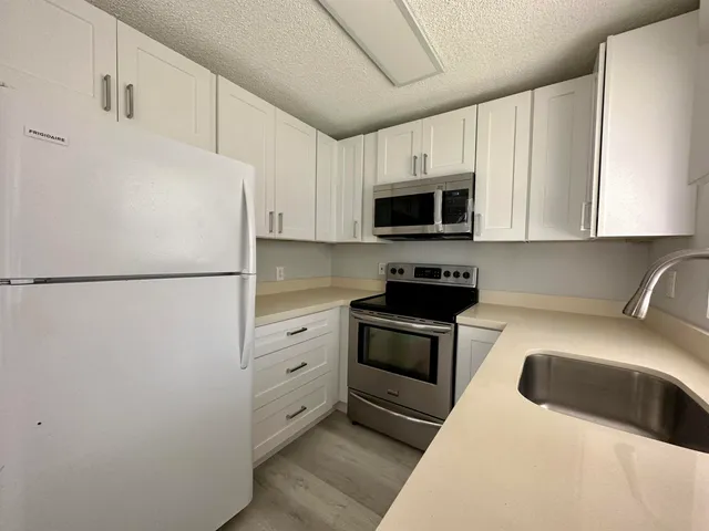 $2,350 | 4371 Northwest 1st Terrace, Deerfield Beach, FL 33064