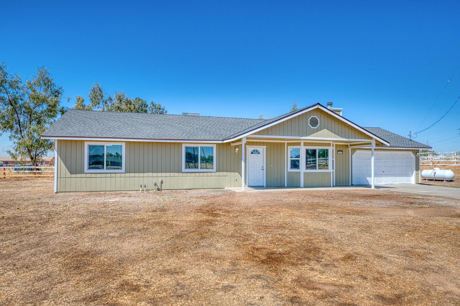 19930 Olympia Road Madera, CA 93638 - Photo 2 of 38 Gallery Image 2