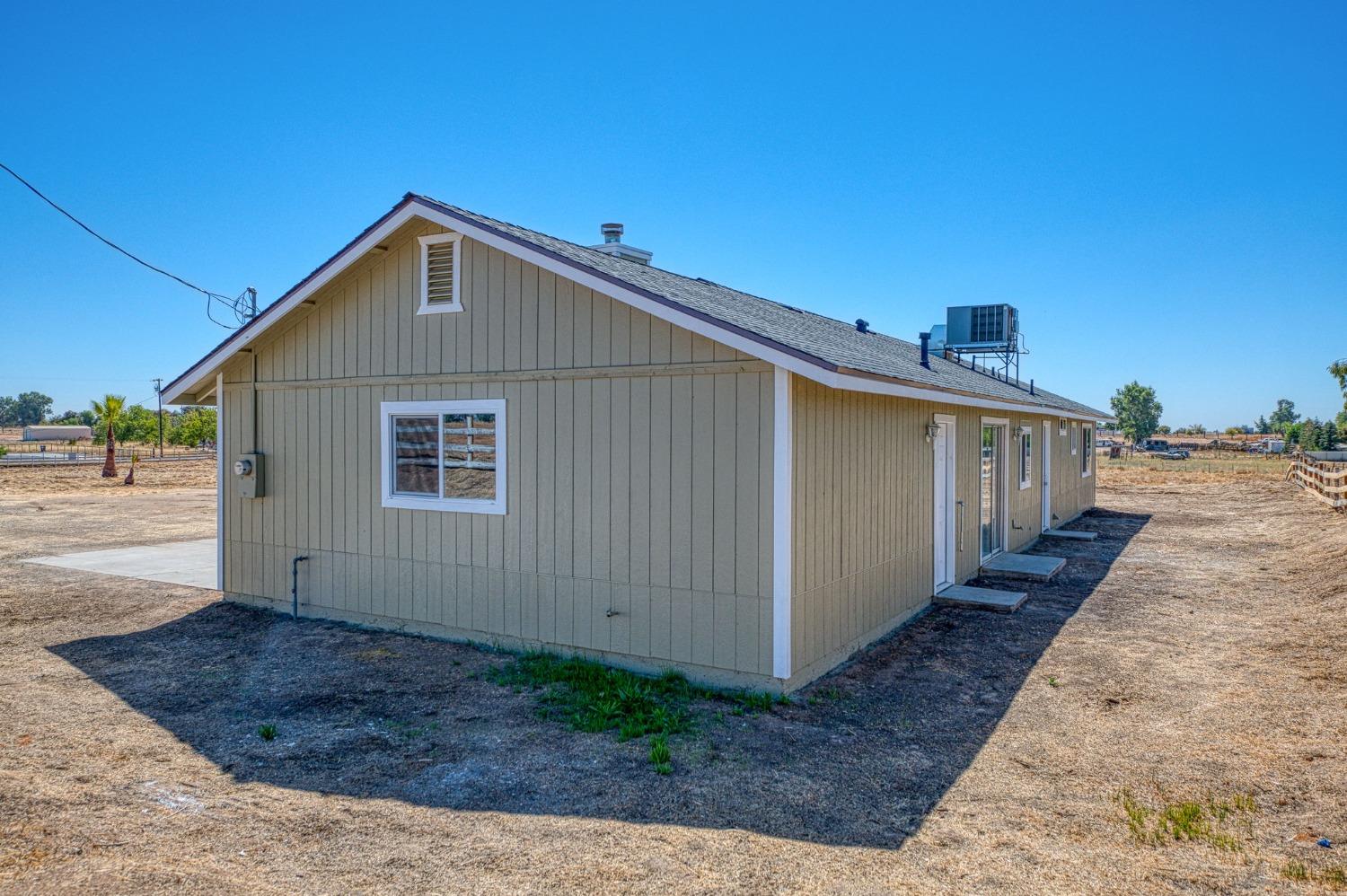 19930 Olympia Road Madera, CA 93638 - Photo 31 of 38 Gallery Image 31