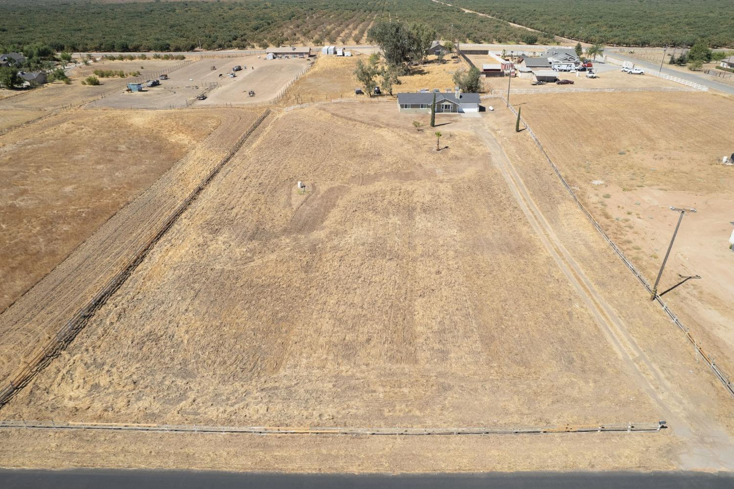 19930 Olympia Road Madera, CA 93638 - Photo 33 of 38 Gallery Image 33