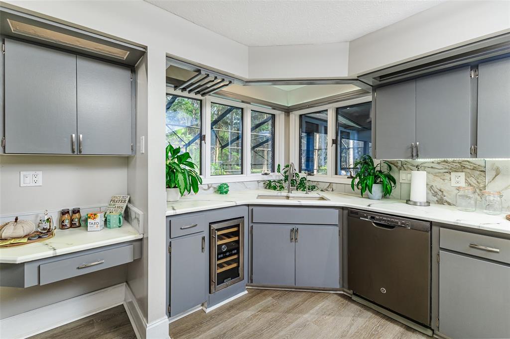 418 N Road Lakeland, FL 33809 - Photo 21 of 60