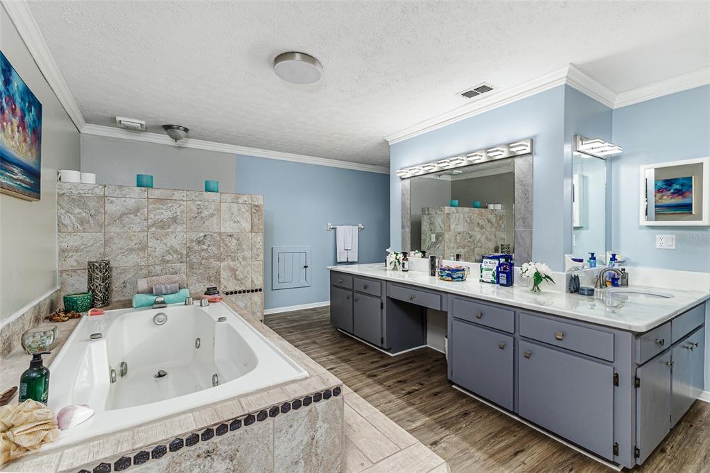 418 N Road Lakeland, FL 33809 - Photo 32 of 60