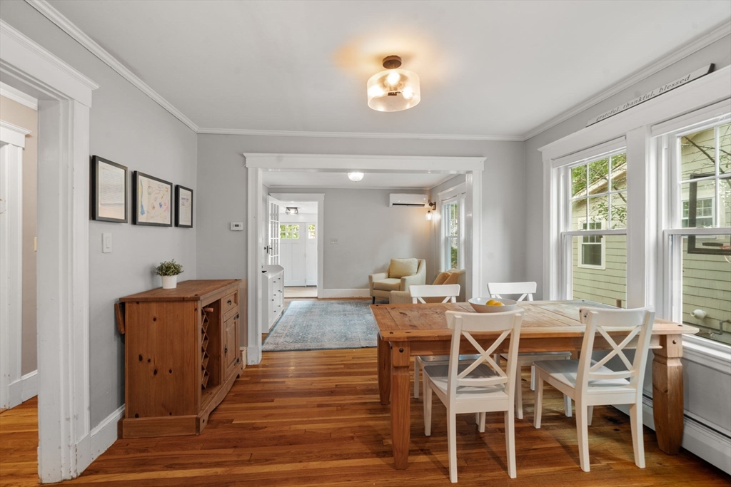 22 Bradford Road Milton, MA 02186 - Photo 6 of 23