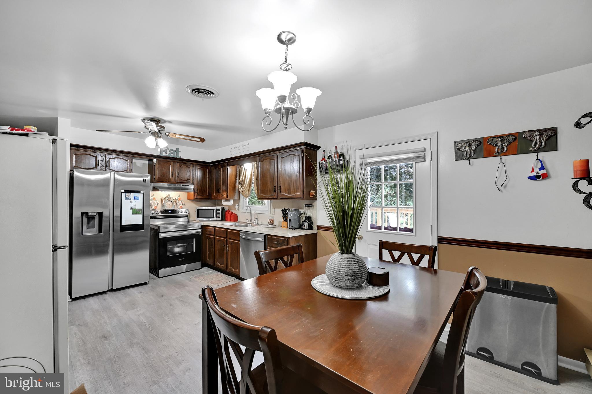 1285 Ridge Avenue Columbia, PA 17512 - Photo 11 of 27 Gallery Image 11