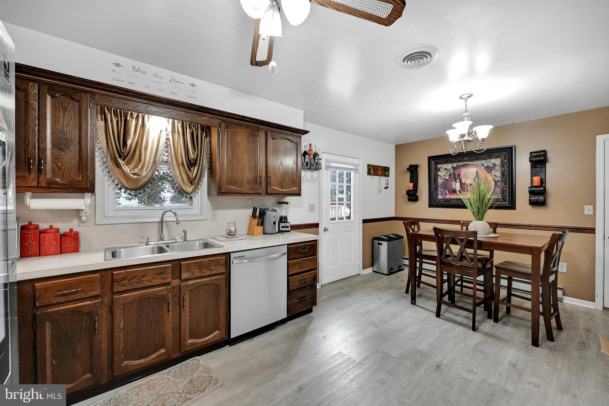 1285 Ridge Avenue Columbia, PA 17512 - Photo 8 of 27 Gallery Image 8