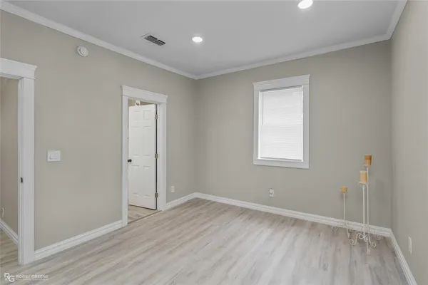 $234,900 | 1930 Cross Lake Boulevard, Shreveport, LA 71109