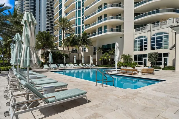 $19,500 | 16047 Collins Avenue, Unit 1604, Sunny Isles Beach, FL 33160
