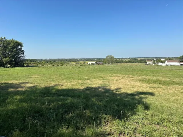 $3,300 | 12869 Farm To Market Road 1385, Pilot Point, TX 76258