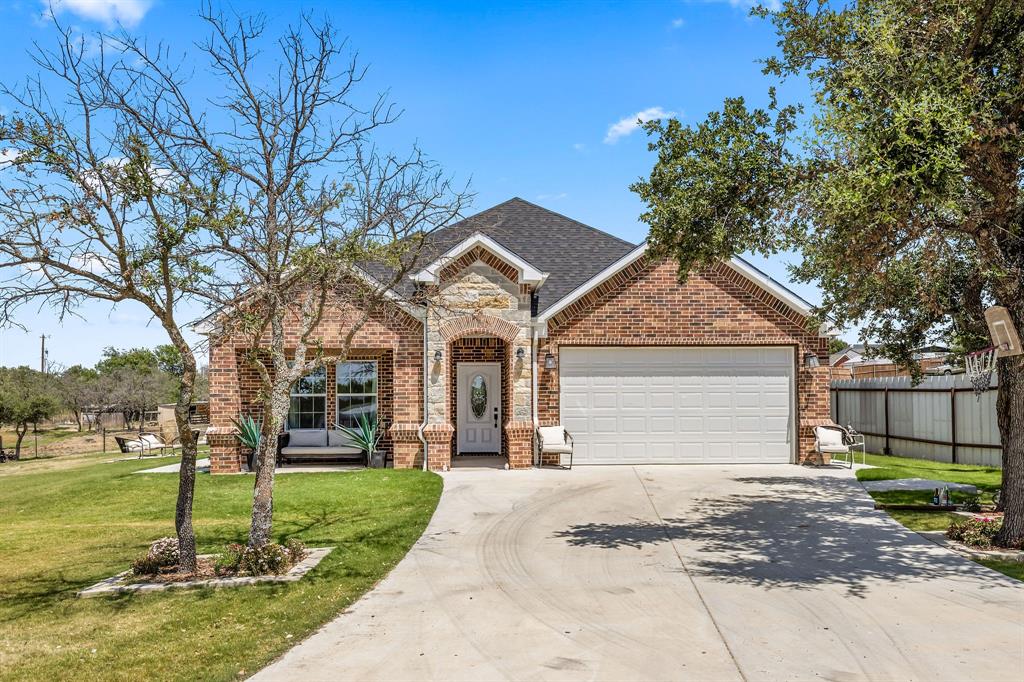 150 Browning Court Springtown, TX 76082 - Photo 1 of 36
