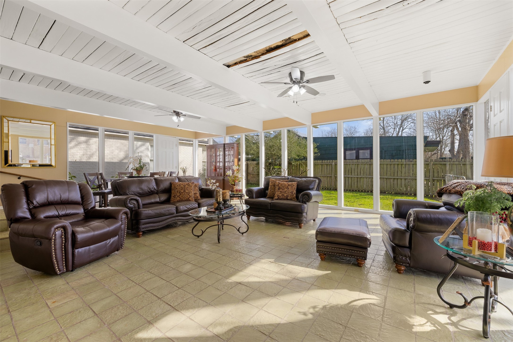 415 North Mechanic Street Weimar, TX 78962 - Photo 14 of 46