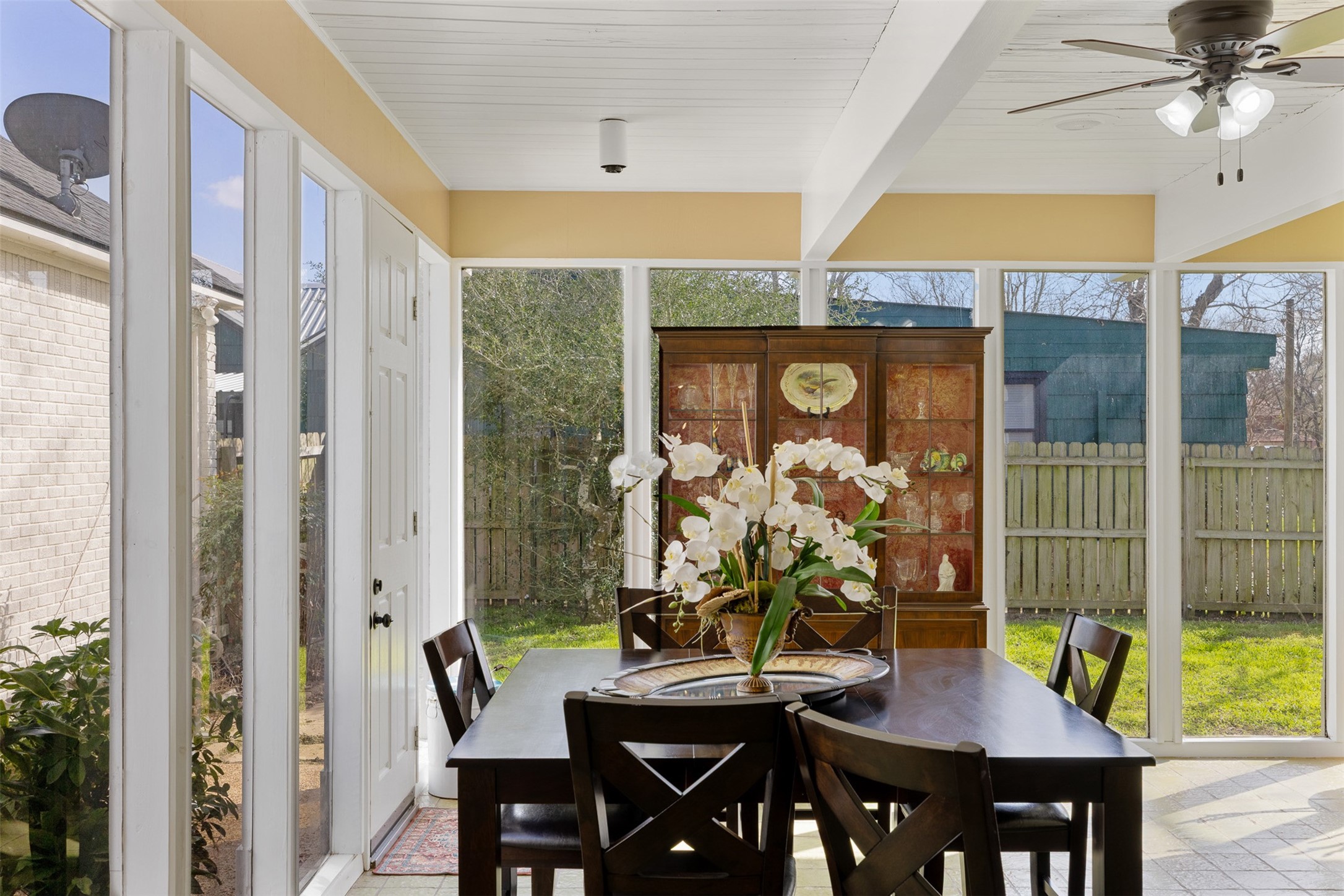 415 North Mechanic Street Weimar, TX 78962 - Photo 16 of 46