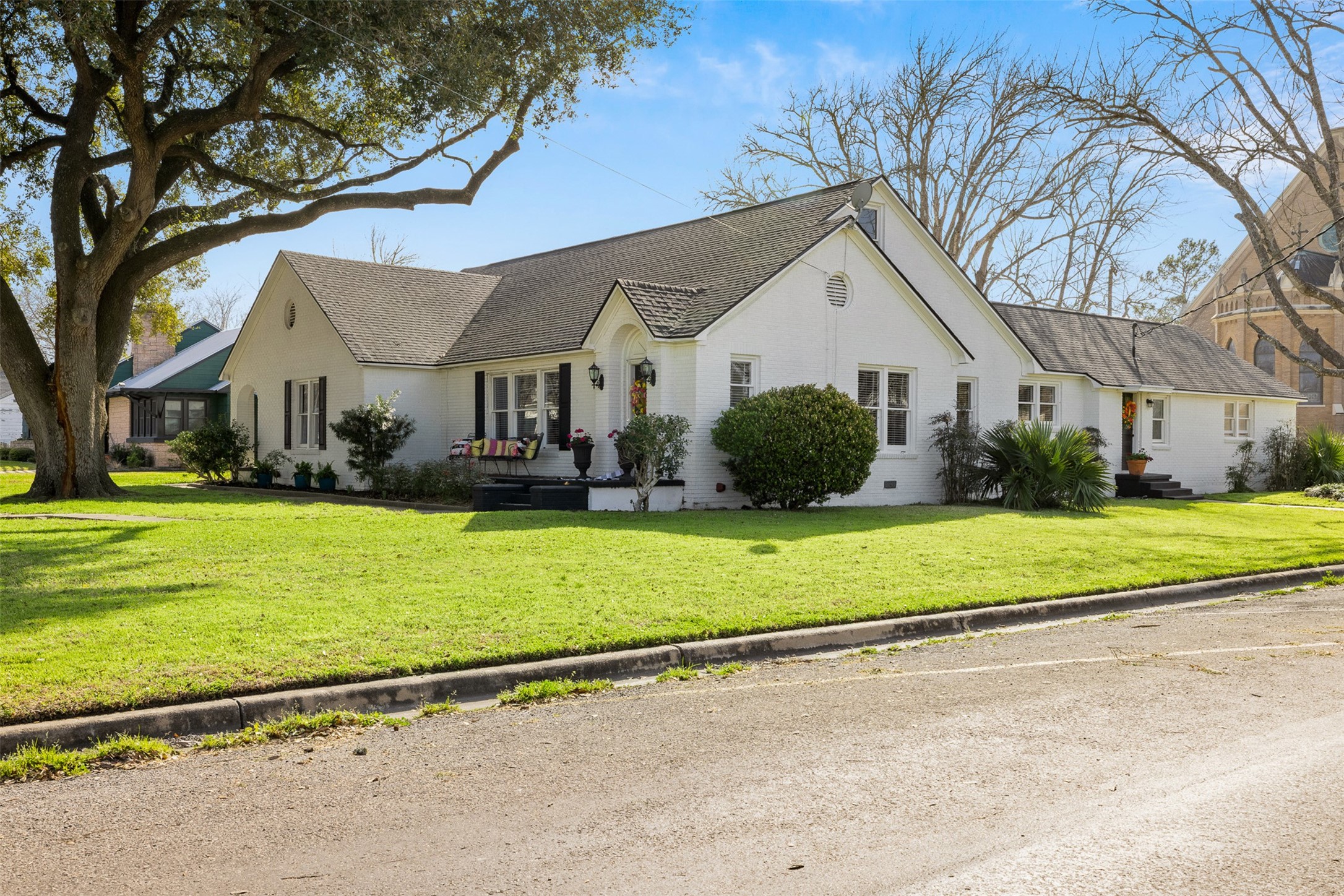 415 North Mechanic Street Weimar, TX 78962 - Photo 35 of 46