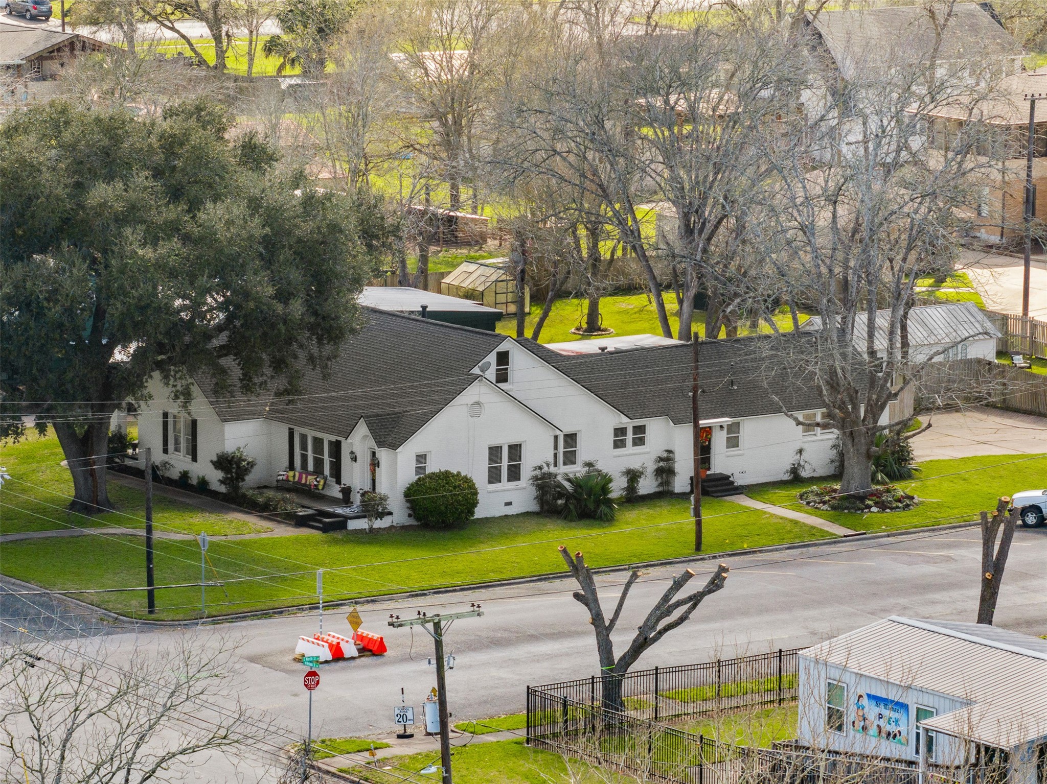 415 North Mechanic Street Weimar, TX 78962 - Photo 37 of 46