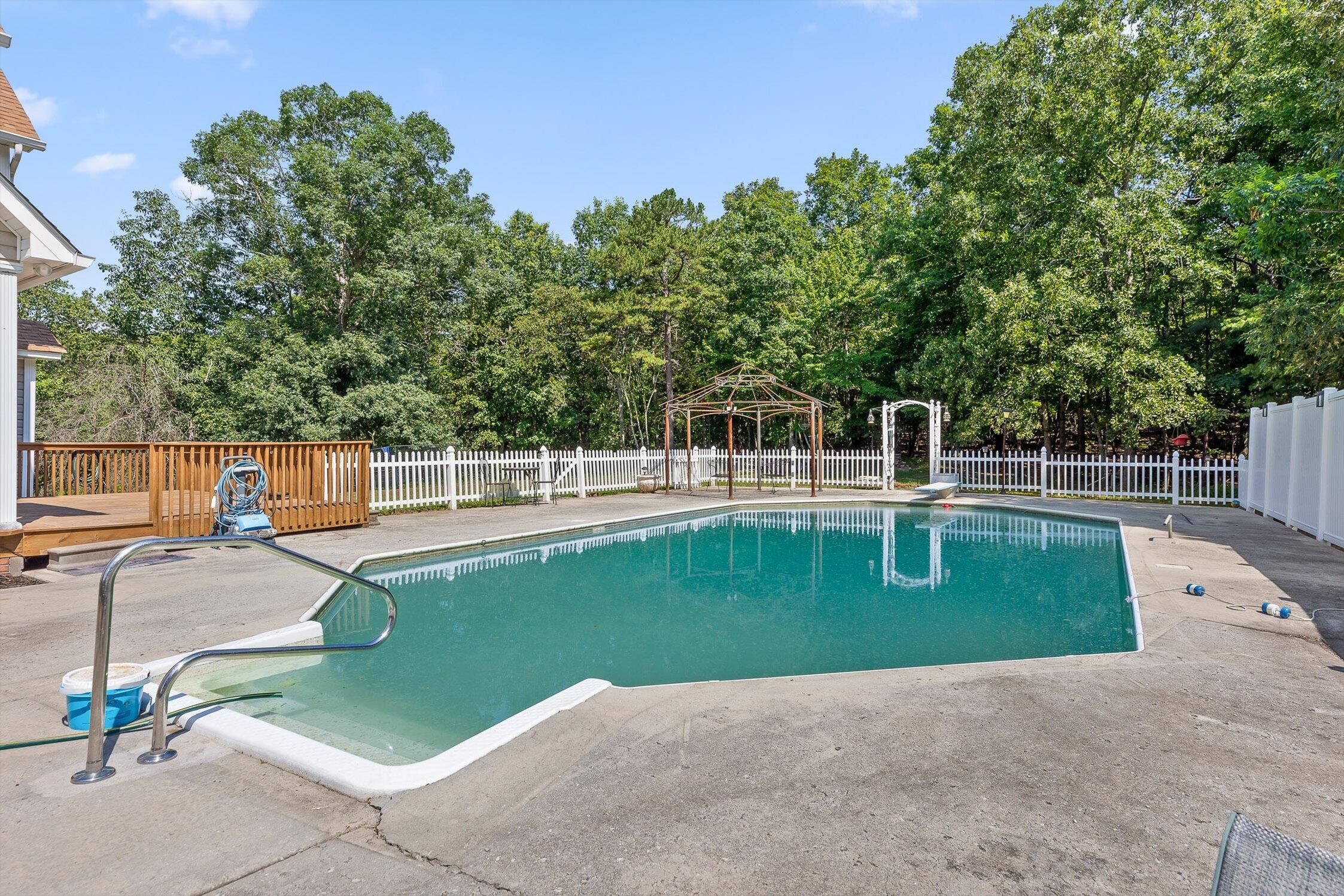 336 Channel Pointe Drive Dayton, TN 37321 - Photo 32 of 37 32-Channel Pointe-31