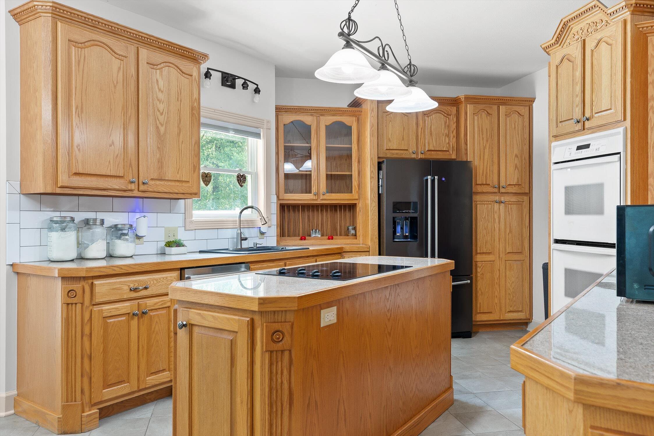 336 Channel Pointe Drive Dayton, TN 37321 - Photo 4 of 37 16-Channel Pointe-15