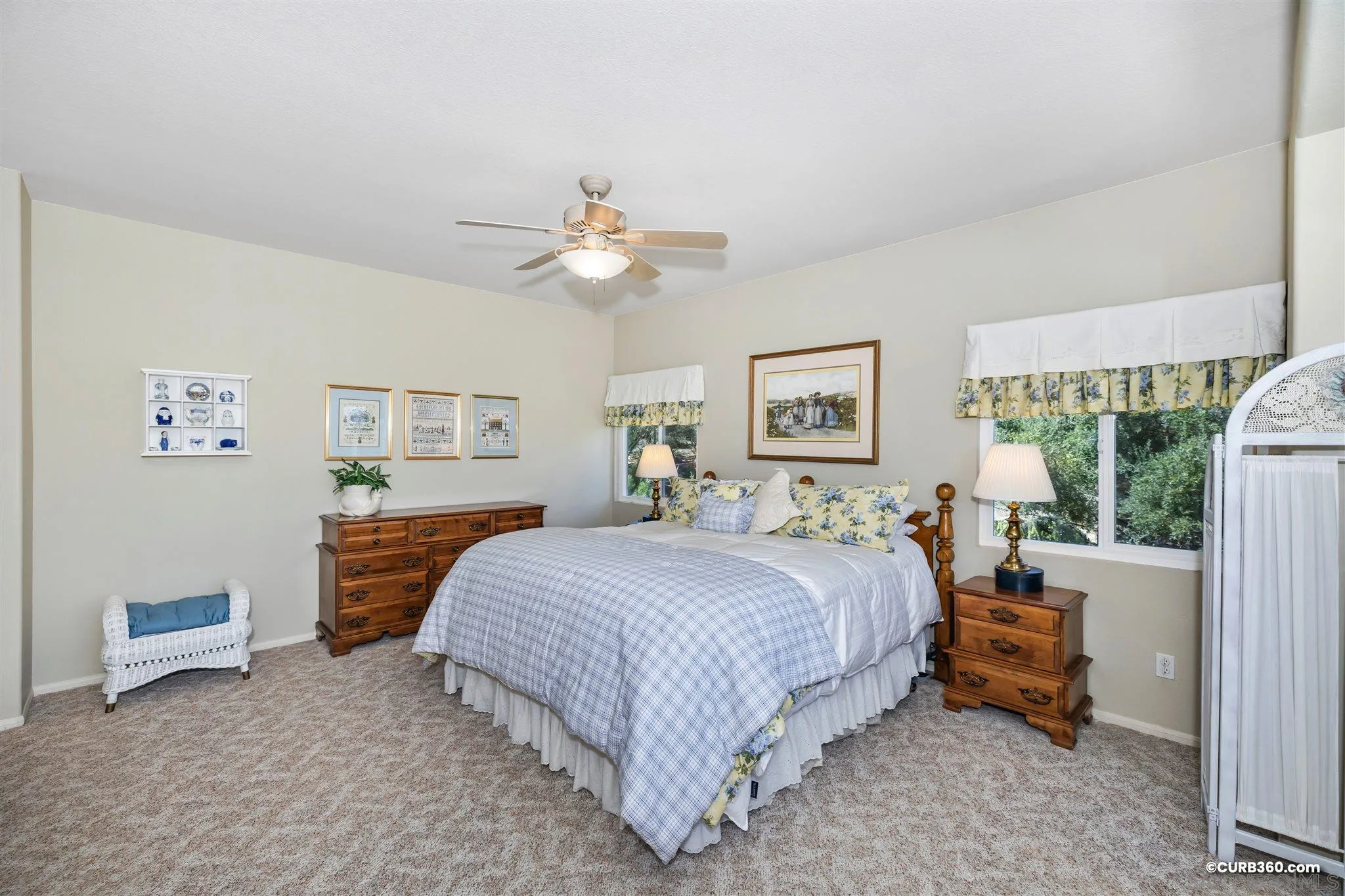 2520 Tompau Place Alpine, CA 91901 - Photo 23 of 41 a bedroom with a bed and a chandelier