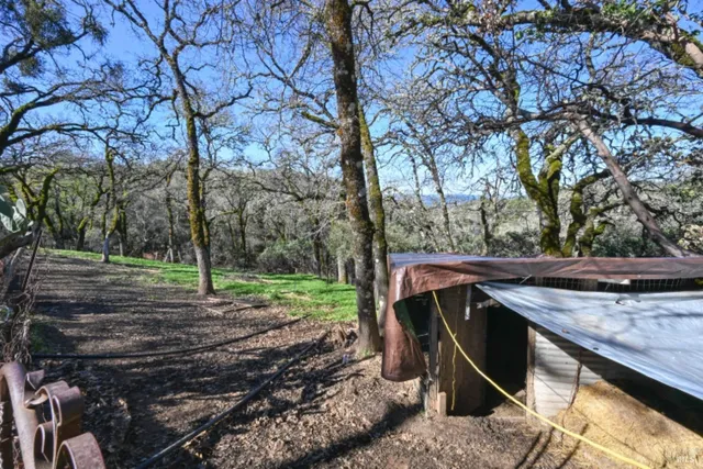 $1,750,000 | 32400 Pine Mountain Road, Cloverdale, CA 95425