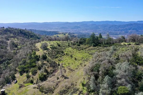 $1,750,000 | 32400 Pine Mountain Road, Cloverdale, CA 95425