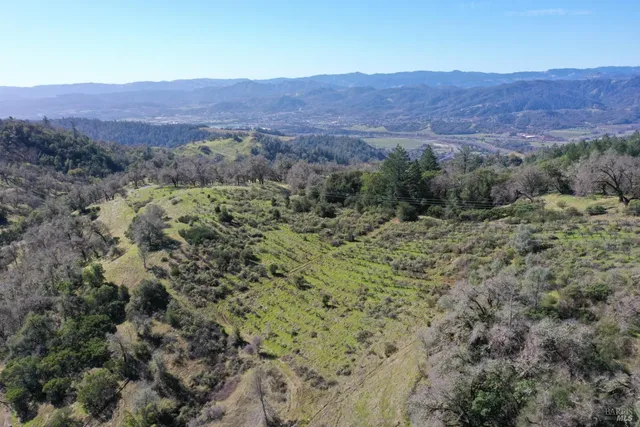 $1,750,000 | 32400 Pine Mountain Road, Cloverdale, CA 95425