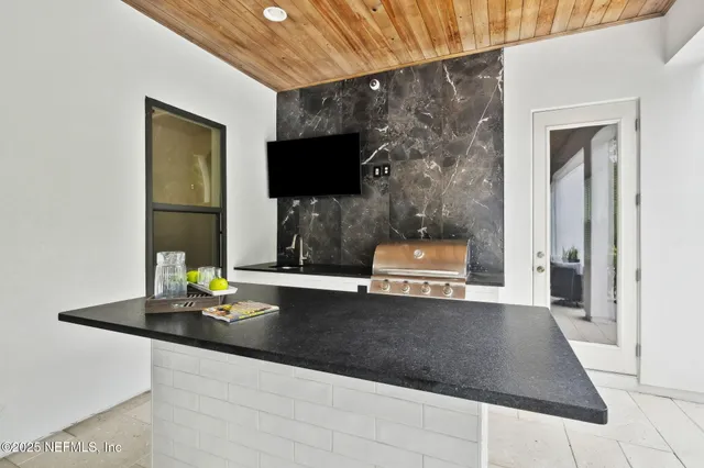 $2,170,000 | 465 Deer Valley Drive, Ponte Vedra, FL 32081