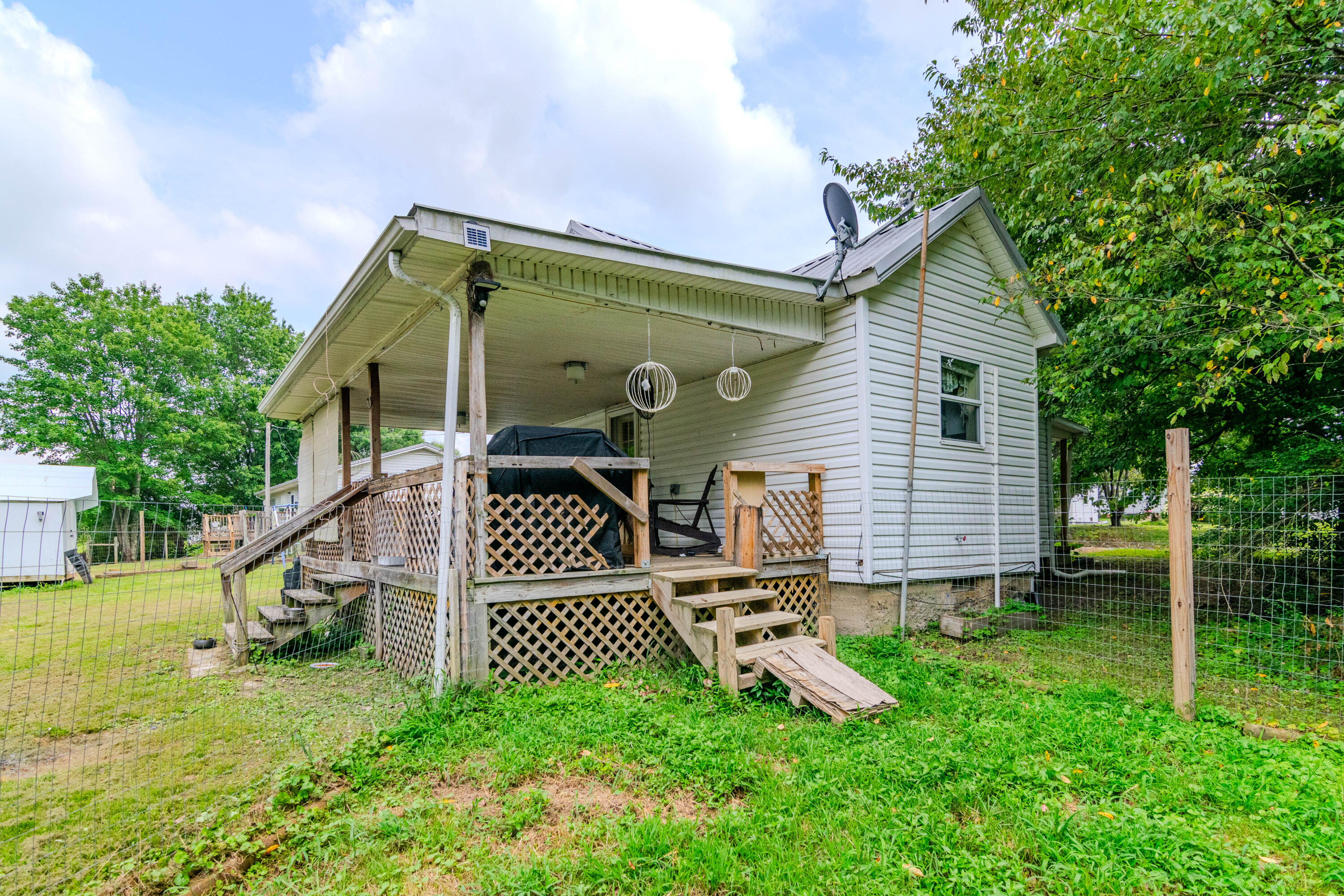 117 Carey Road Russell Springs, KY 42642 - Photo 21 of 25 117Carey-0204