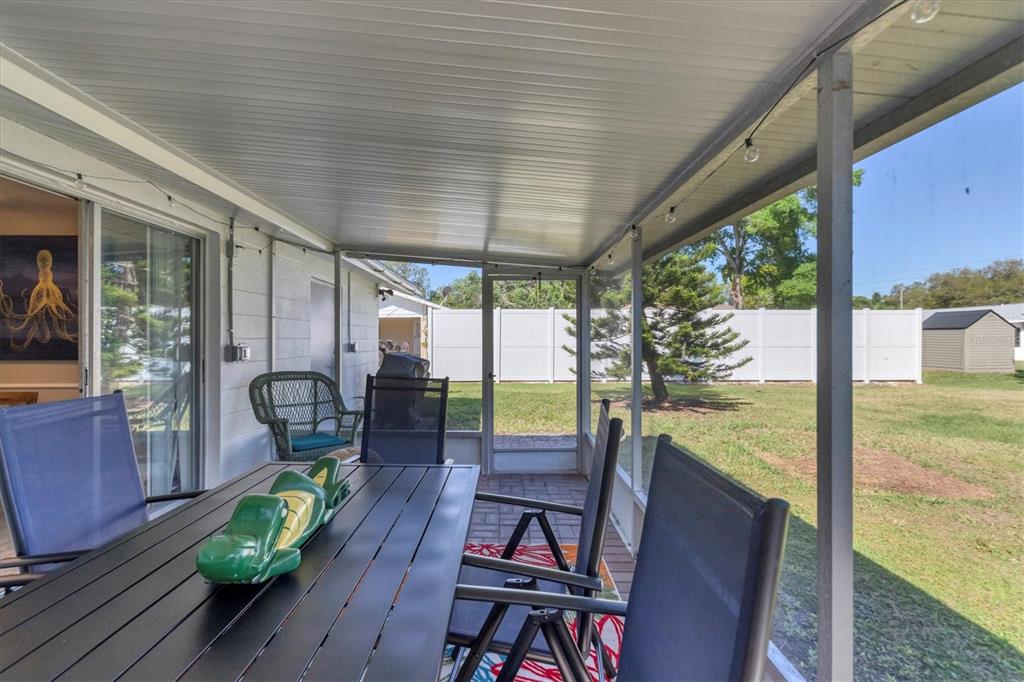 2323 Doud Street Sarasota, FL 34231 - Photo 29 of 34 a outdoor living space with furniture