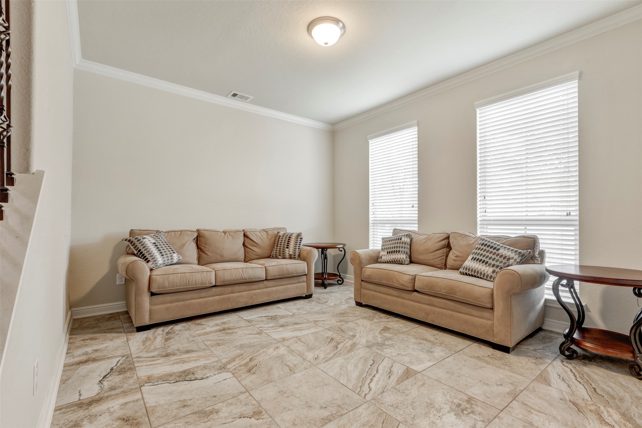 24515 Flora Meadow Drive Spring, TX 77373 - Photo 5 of 34 Family Room