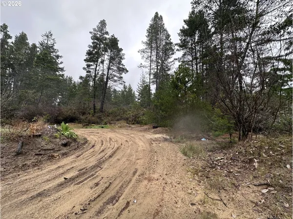 $337,500 | 88029 Highway 101, Florence, OR 97439