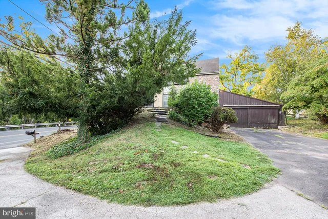 a backyard of a house