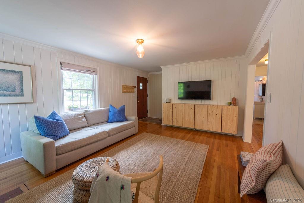 103 Raleigh Road Asheville, NC 28803 - Photo 3 of 22 Gallery Image 3