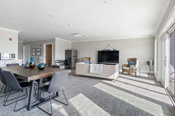 $1,150,000 | 535 Ocean Boulevard, Unit 403, Hampton, NH 03842