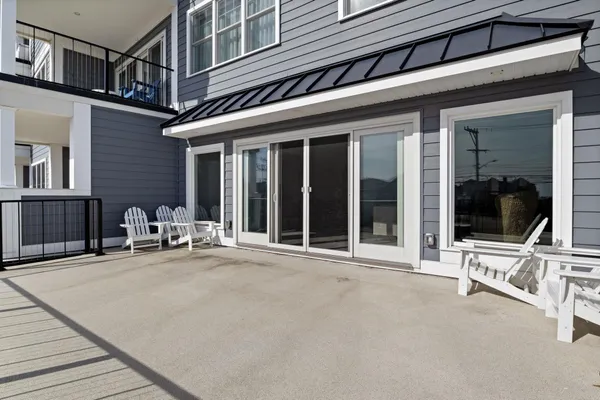 $1,150,000 | 535 Ocean Boulevard, Unit 403, Hampton, NH 03842