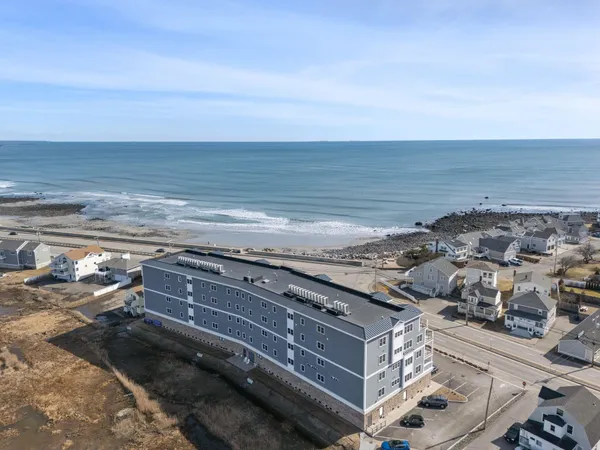 $1,150,000 | 535 Ocean Boulevard, Unit 403, Hampton, NH 03842