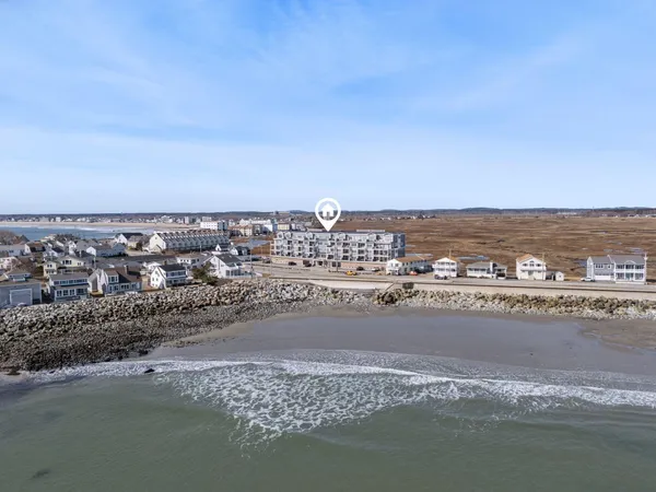 $1,150,000 | 535 Ocean Boulevard, Unit 403, Hampton, NH 03842