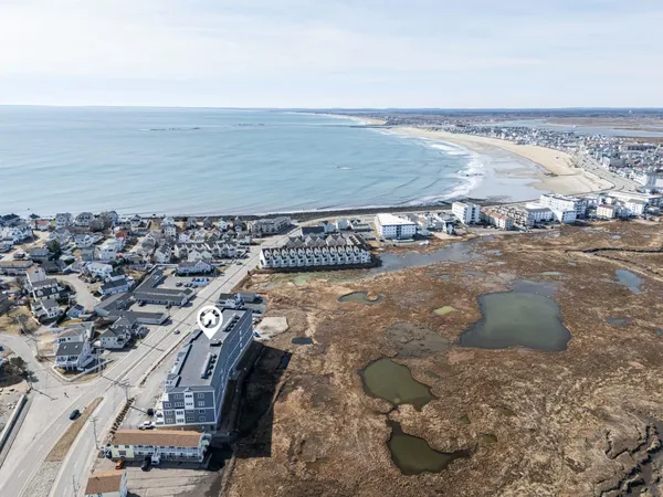 $1,150,000 | 535 Ocean Boulevard, Unit 403, Hampton, NH 03842