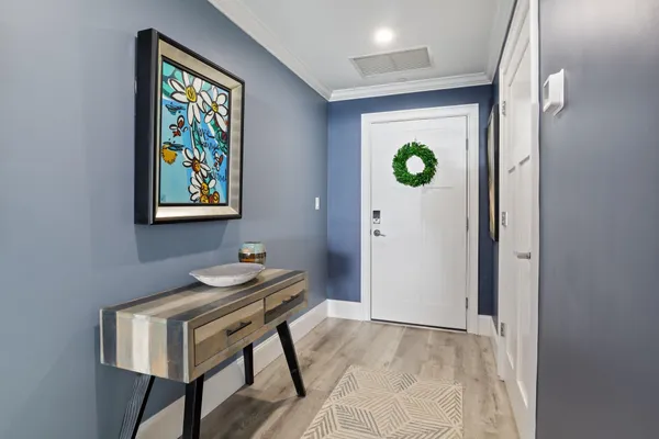 $1,150,000 | 535 Ocean Boulevard, Unit 403, Hampton, NH 03842