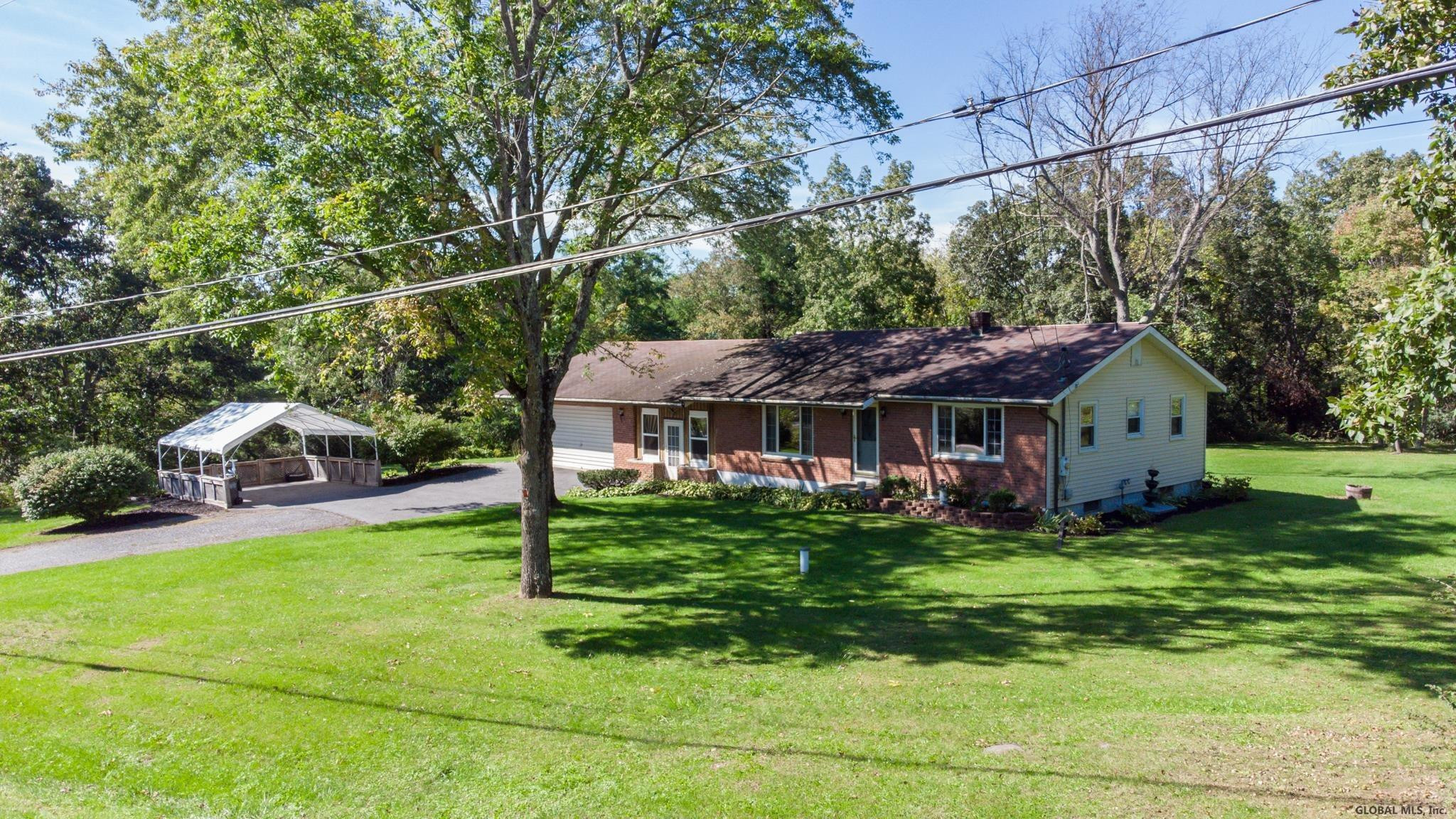 1007 Raymond Road Malta, NY 12020 - Photo 2 of 39 Photo 2