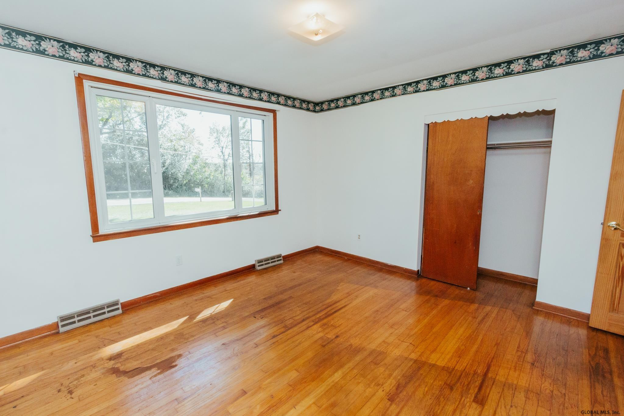 1007 Raymond Road Malta, NY 12020 - Photo 28 of 39 Photo 28