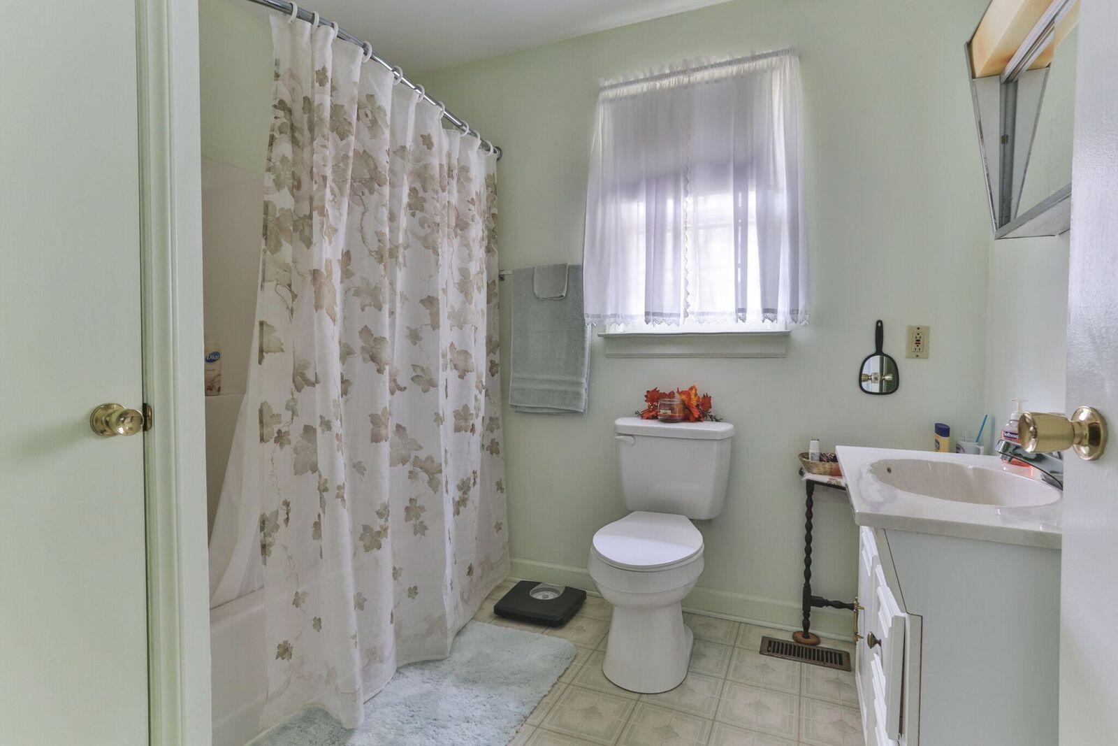 1331 Ann Street Rockingham, NC 28379 - Photo 17 of 38 10
