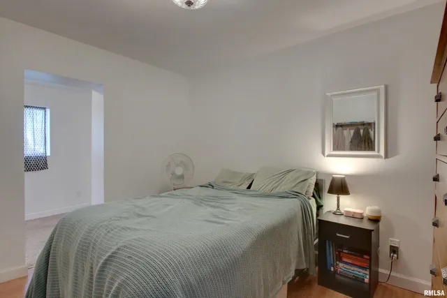 $69,375 | 1129 North 10th Street, Quincy, IL 62301