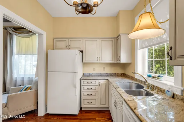 $365,000 | 11 Devils Elbow, Diamondhead, MS 39525