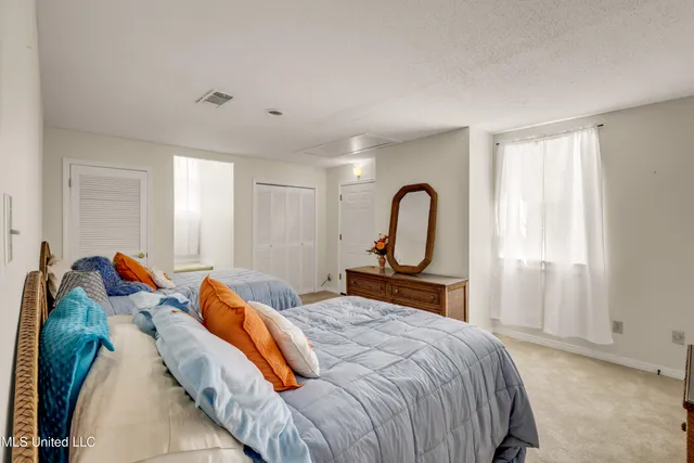 $365,000 | 11 Devils Elbow, Diamondhead, MS 39525