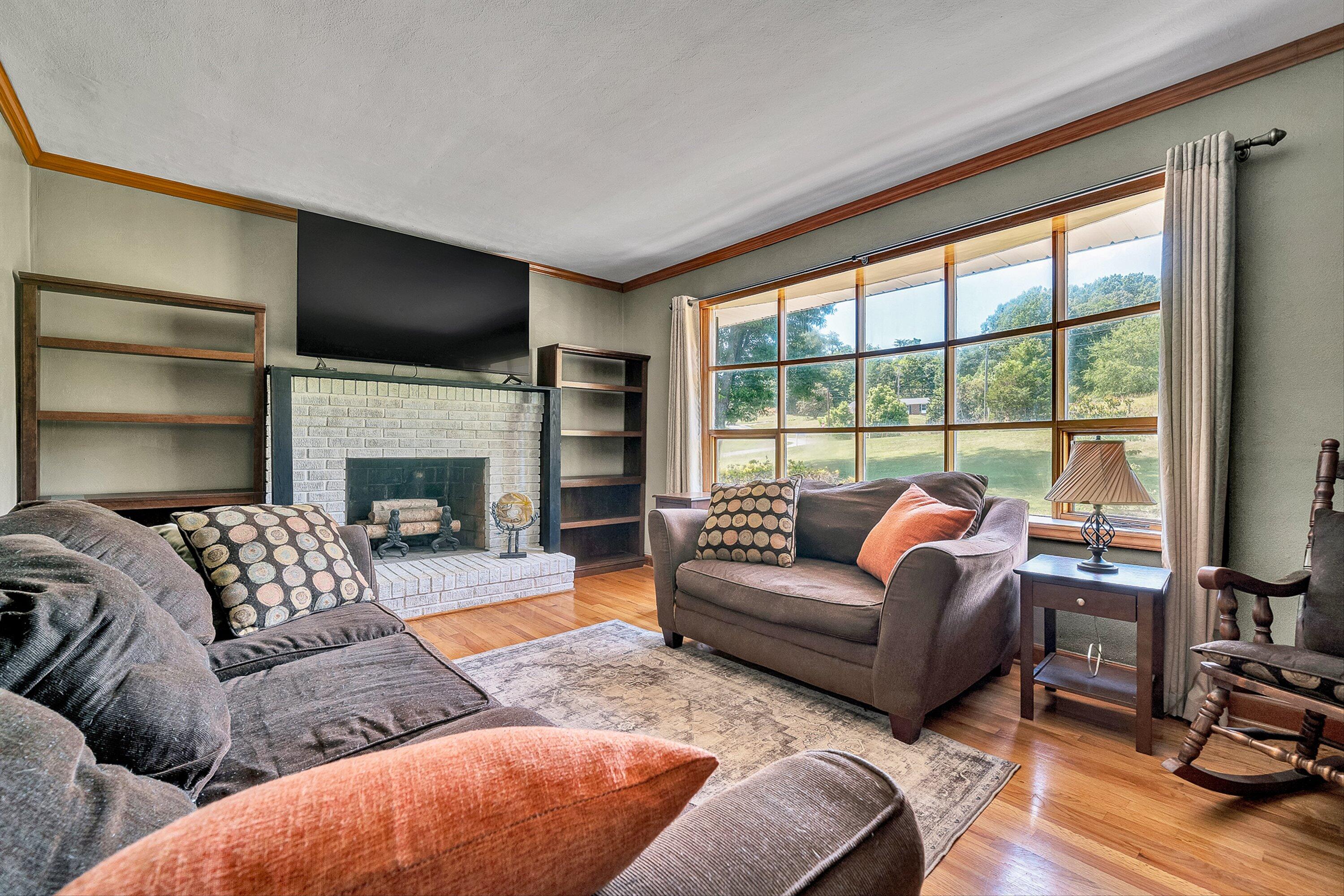 17 Valley View Road Hardy, VA 24101 - Photo 4 of 48 05-VM-00840
