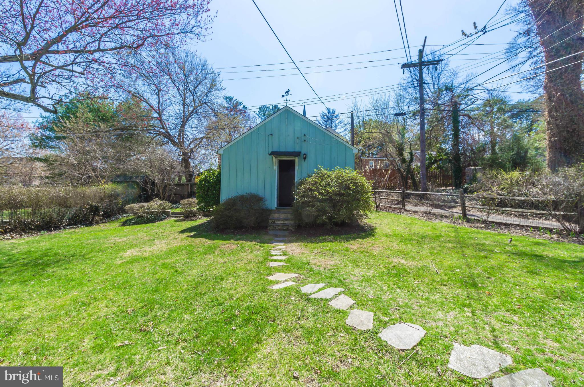 201 South Tyrone Road Baltimore, MD 21212 - Photo 28 of 29 2-car detached garage